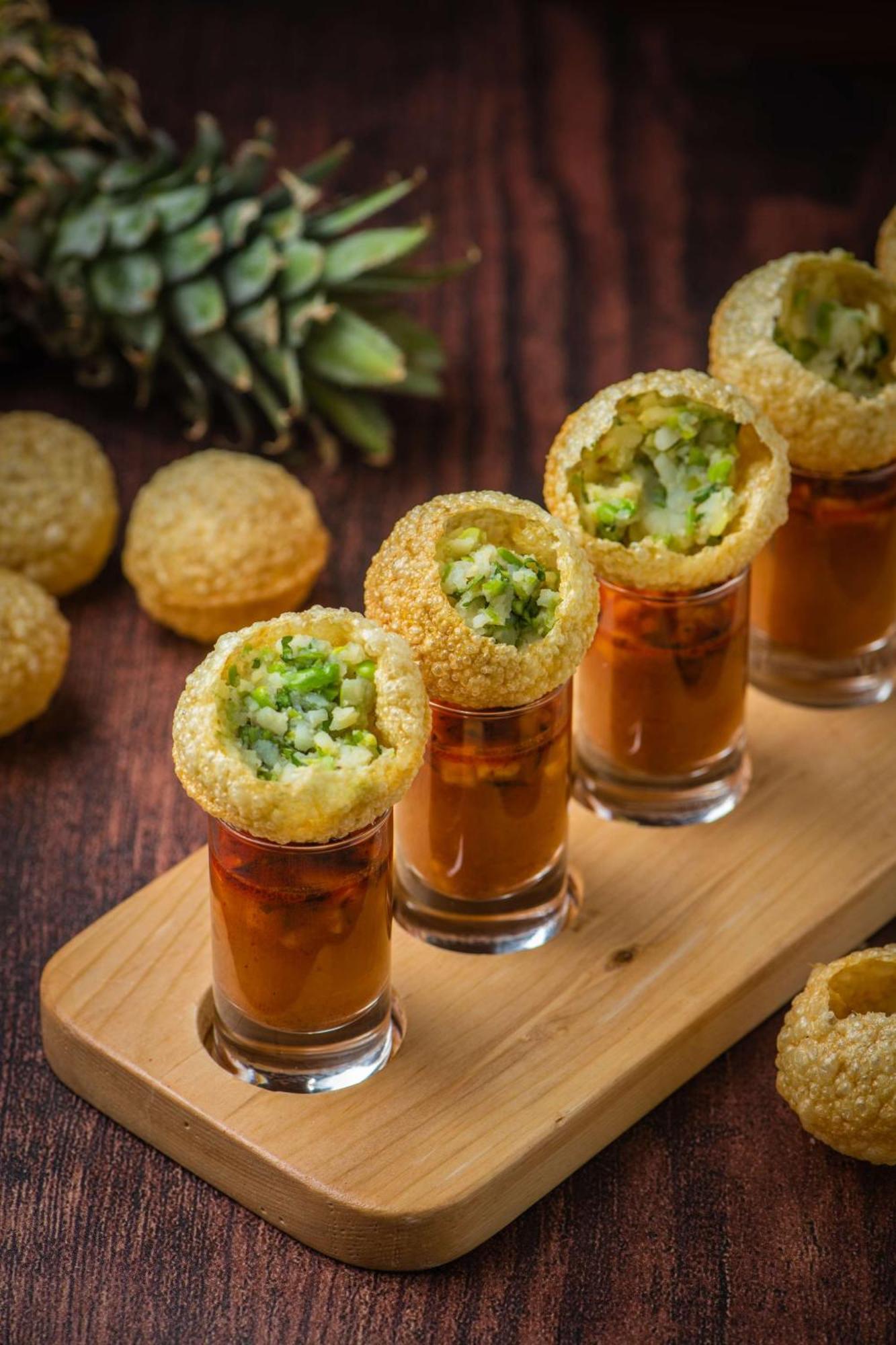 Hyatt Place Hyderabad Banjara Hills Exterior photo Bhelpuri